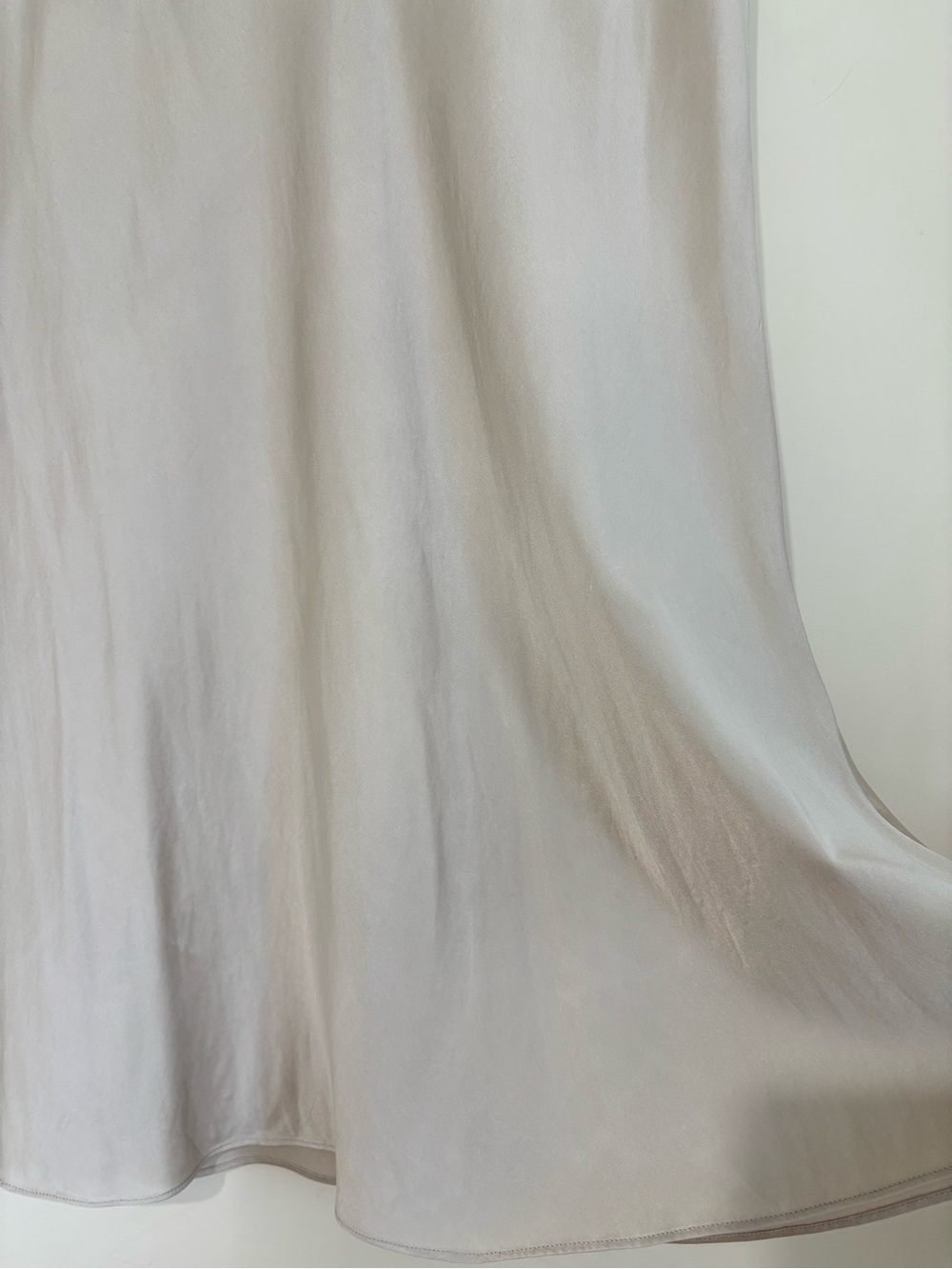 Quince Luxury Modern Feminine 100% Silk Champagne Satin Pull On Midi Skirt Sz M - Picture 5 of 16